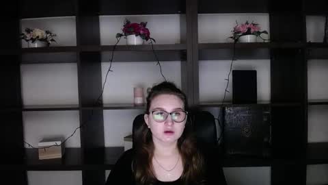 Snapshot of jessica_moul chatting on 25, 1, 2025 jessica_moul online show from 25, 1, 2025