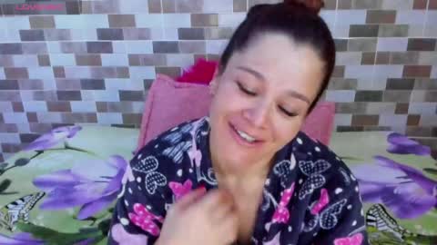 jessimodel independient online show from 3, 6, 2026