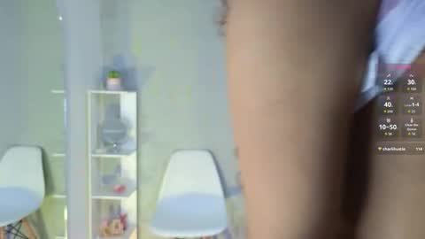 Snapshot of jessica_tom_ chatting on 7, 11, 2025 Jessica online show from 7, 11, 2025