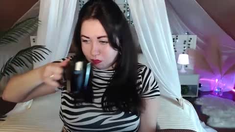 jessicaevanse online show from 22, 11, 2025