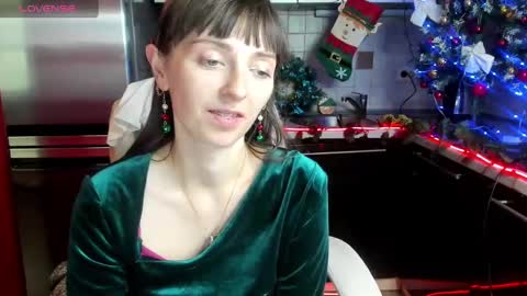 jessicaforris online show from 31, 12, 2024