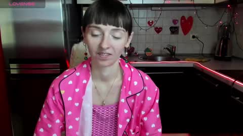 jessicaforris online show from 11, 2, 2025