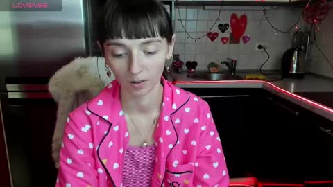 jessicaforris online show from 13, 2, 2025
