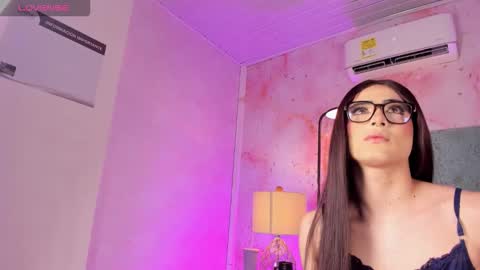 JESSI AND NAOMI online show from 16, 3, 2026