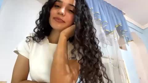 Snapshot of jessicaroad chatting on 2, 7, 2026 Elly online show from 2, 7, 2026