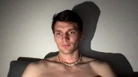 Snapshot of jessierise chatting on 6, 3, 2025 JessieRise online show from 6, 3, 2025