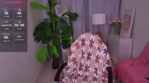 Snapshot of jessiestarz chatting on 17, 6, 2026 Jessi online show from 17, 6, 2026