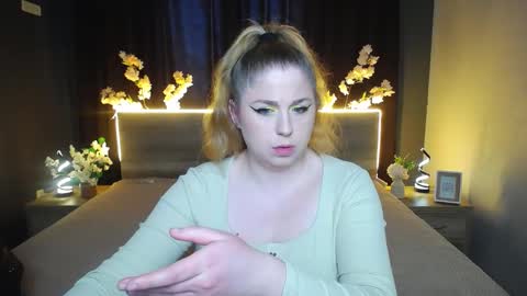 Jess online show from 9, 3, 2026