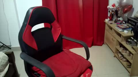 Snapshot of jessikahot01xx11 chatting on 13, 11, 2025 jessika online show from 13, 11, 2025