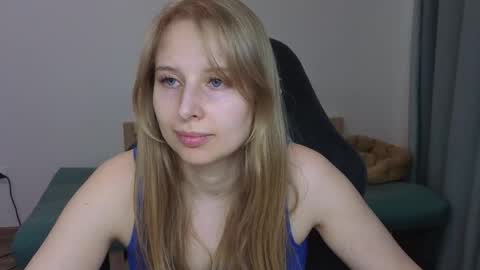Snapshot of jessy_comely chatting on 8, 6, 2026 Jessy online show from 8, 6, 2026