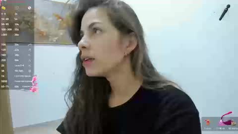 Snapshot of jessye_golden chatting on 12, 9, 2025 jessye_golden online show from 12, 9, 2025