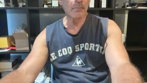 Snapshot of jesuiscoquinoui chatting on 5, 1, 2025 Jesuiscoquin online show from 5, 1, 2025