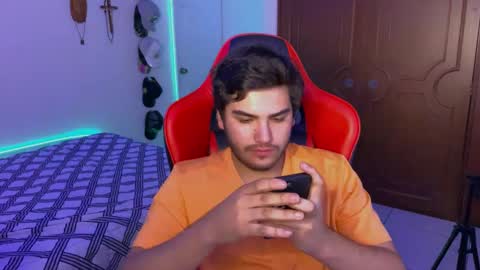 Snapshot of jesusdntc chatting on 10, 1, 2025 HotBoy online show from 10, 1, 2025