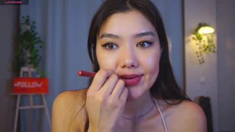 Hi all. My name is Naomi and Im glad to see you in my room  online show from 23, 1, 2025