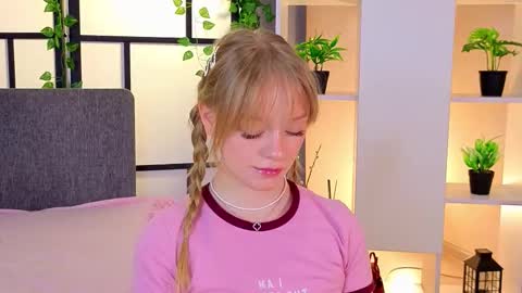 Gwen online show from 20, 3, 2026