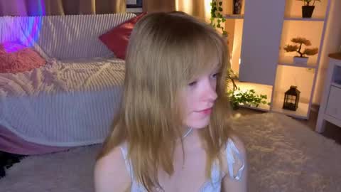 Snapshot of jewellhogan chatting on 5, 6, 2026 Gwen online show from 5, 6, 2026