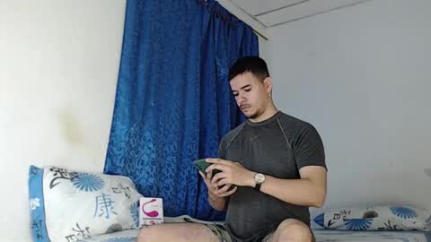 Juan David online show from 11, 2, 2025