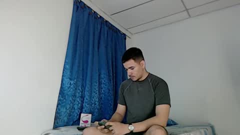 Juan David online show from 18, 2, 2025