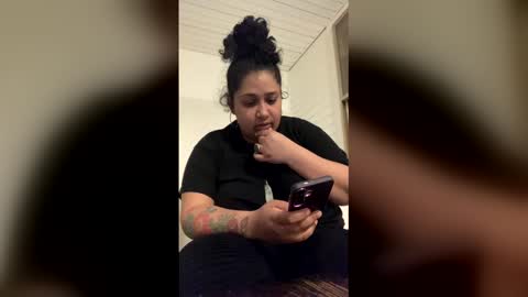 Snapshot of jezabaesolea chatting on 28, 2, 2026 jezabaesolea online show from 28, 2, 2026