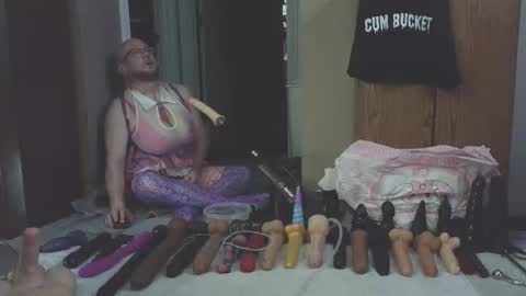 Nasty Cumslut online show from 1, 3, 2026