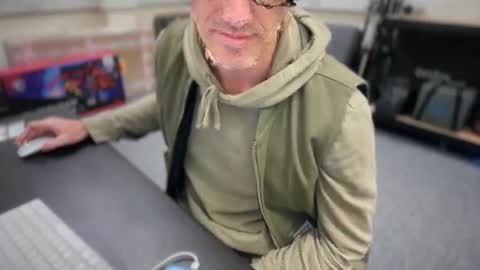 James online show from 20, 10, 2025