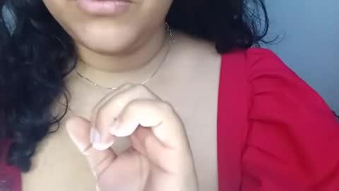 Snapshot of jho173027 chatting on 26, 10, 2025 En moreno online show from 26, 10, 2025