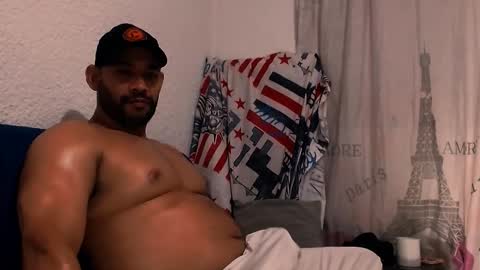 Snapshot of jho173027 chatting on 3, 11, 2025 En moreno online show from 3, 11, 2025