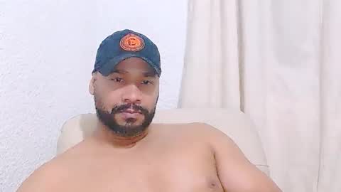 Snapshot of jho173027 chatting on 2, 3, 2026 En moreno online show from 2, 3, 2026