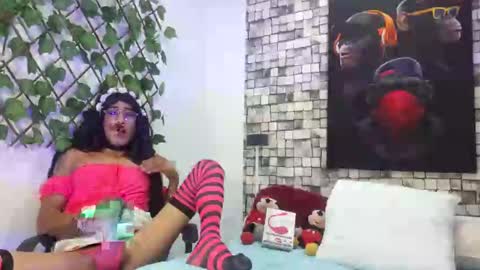 Snapshot of jhoanasexi_211 chatting on 4, 12, 2024 jhoanasexi 211 online show from 4, 12, 2024