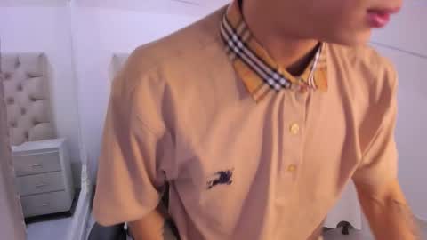 jhoanleandro online show from 4, 12, 2025