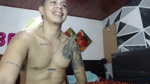 jhon tommy online show from 4, 2, 2026