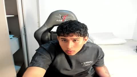 Snapshot of jhonny_dickm chatting on 22, 9, 2025 jhonny_dickm online show from 22, 9, 2025
