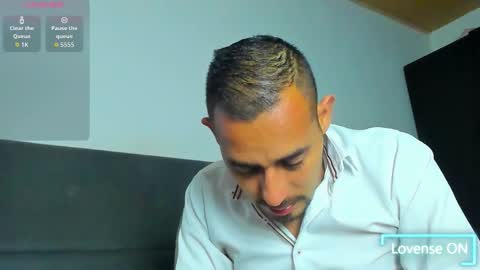 Jhony Alzate online show from 19, 2, 2026