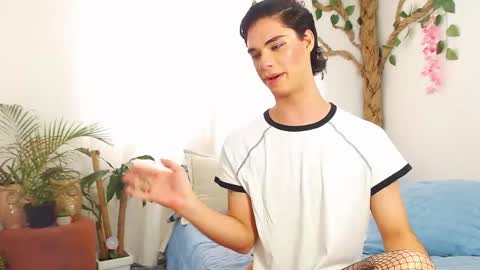 Snapshot of jhuan_cute chatting on 17, 4, 2026 Jhuan Nhez online show from 17, 4, 2026