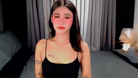 Snapshot of jhuliana_and_charles_room chatting on 10, 10, 2025 jhuliana_and_charles_room online show from 10, 10, 2025