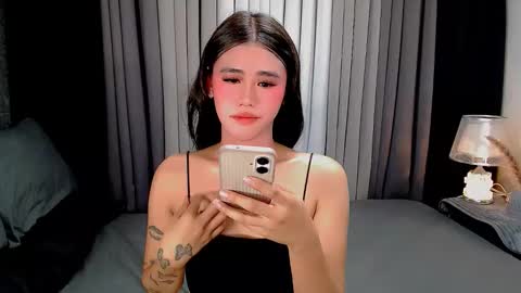 Snapshot of jhulianagrey chatting on 22, 10, 2025 julie online show from 22, 10, 2025