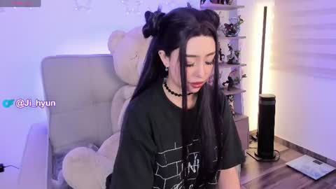 Snapshot of ji_hyun chatting on 13, 7, 2026 Ji online show from 13, 7, 2026