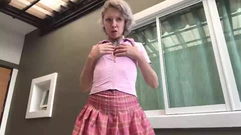 jigglipuff_ online show from 1, 3, 2026