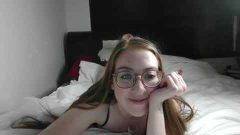 jilliangiselle online show from 13, 4, 2026