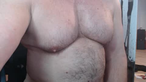 Snapshot of jimbeefbear chatting on 5, 7, 2026 Jim online show from 5, 7, 2026