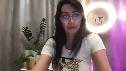 Snapshot of jinaluv chatting on 16, 5, 2026 jinaluv online show from 16, 5, 2026