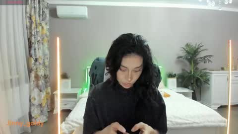 MY NEW INSTA jinny goldy online show from 12, 2, 2025