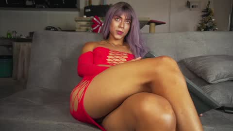 Jinx independent model online show from 8, 1, 2025