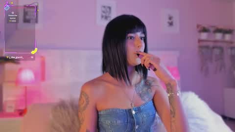 Snapshot of jinx_dh chatting on 12, 2, 2026 Jinx online show from 12, 2, 2026