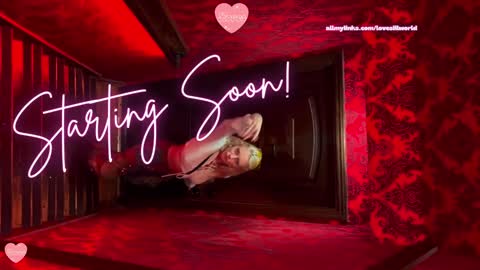 Snapshot of jinxy_loves chatting on 21, 12, 2025 jinxy loves online show from 21, 12, 2025