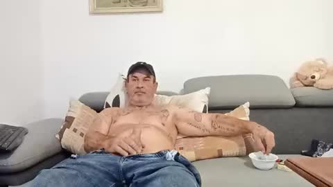 jirkasoukr online show from 12, 11, 2025