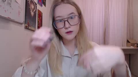 joan_kiss online show from 14, 2, 2026