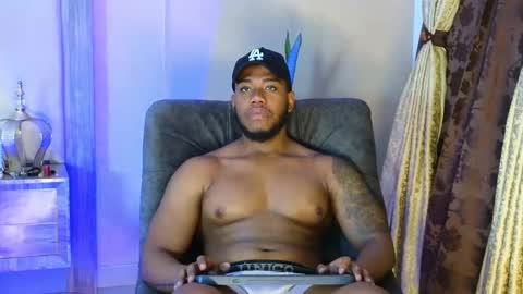 JOAN SAENZ online show from 4, 11, 2025