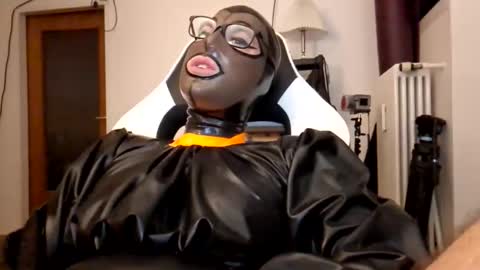 The sweetest toy online show from 11, 9, 2025