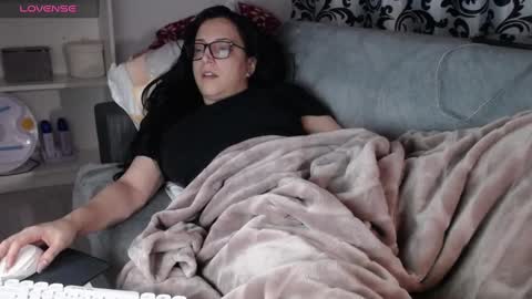 Jo online show from 1, 3, 2025